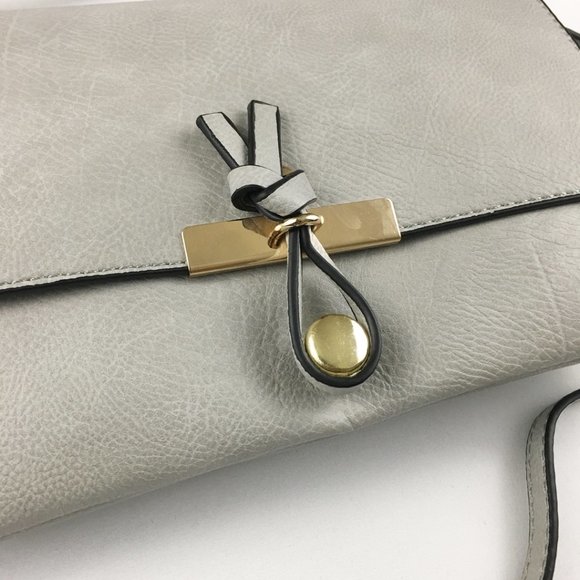 knot accent clutch/crossbody - Picture 2 of 7